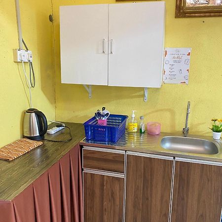 Teratak Tiga Homestay Padang Besar Kaki Bukit Екстериор снимка